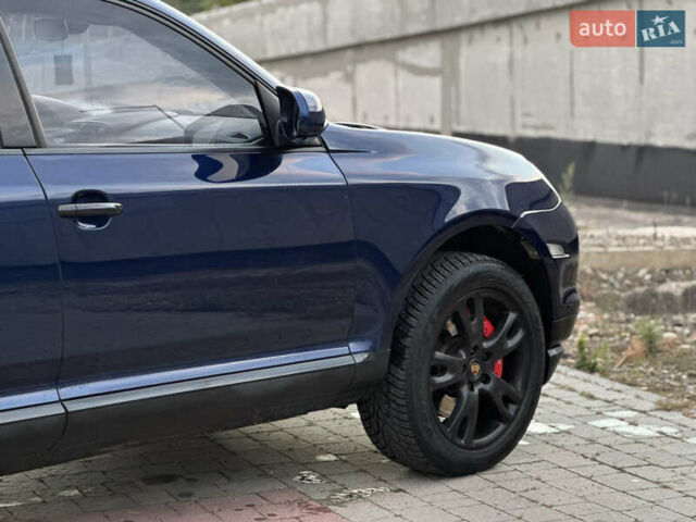 Синій Порше Cayenne, об'ємом двигуна 4.81 л та пробігом 148 тис. км за 9999 $, фото 10 на Automoto.ua