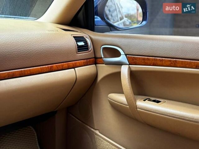 Синий Порше Каен, объемом двигателя 4.81 л и пробегом 274 тыс. км за 7500 $, фото 45 на Automoto.ua