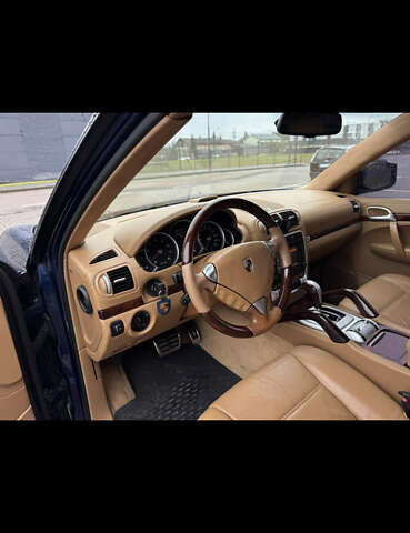 Синій Порше Cayenne, об'ємом двигуна 4.81 л та пробігом 148 тис. км за 9999 $, фото 18 на Automoto.ua