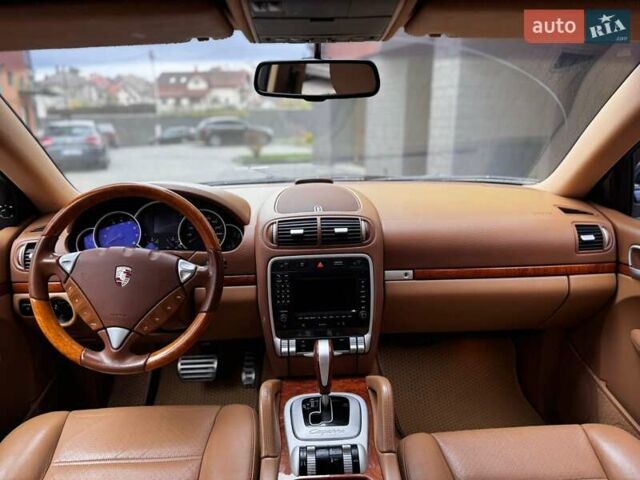 Синий Порше Каен, объемом двигателя 4.81 л и пробегом 274 тыс. км за 7500 $, фото 33 на Automoto.ua