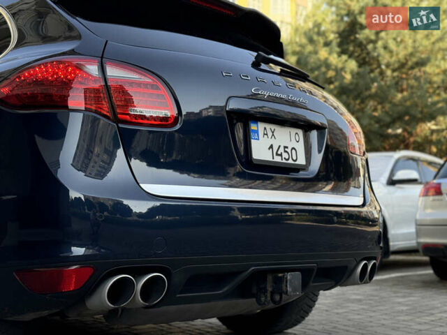 Синій Порше Cayenne, об'ємом двигуна 4.8 л та пробігом 134 тис. км за 17800 $, фото 19 на Automoto.ua