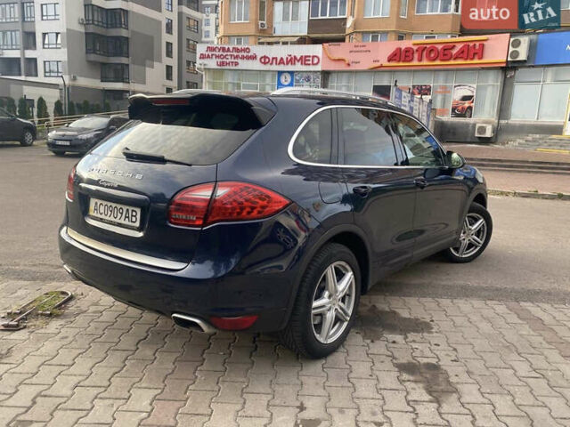 Синий Порше Каен, объемом двигателя 2.97 л и пробегом 300 тыс. км за 19962 $, фото 2 на Automoto.ua