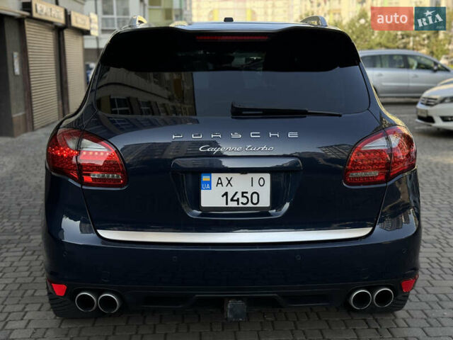 Синій Порше Cayenne, об'ємом двигуна 4.8 л та пробігом 134 тис. км за 17800 $, фото 16 на Automoto.ua