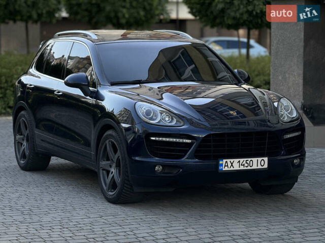 Синій Порше Cayenne, об'ємом двигуна 4.8 л та пробігом 134 тис. км за 17800 $, фото 13 на Automoto.ua