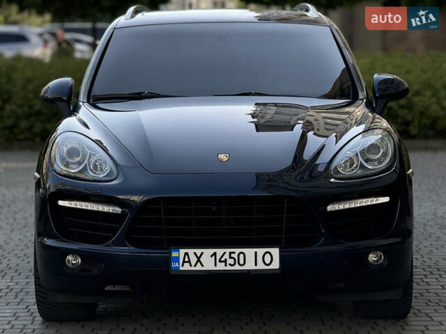 Синій Порше Cayenne, об'ємом двигуна 4.8 л та пробігом 134 тис. км за 17800 $, фото 2 на Automoto.ua