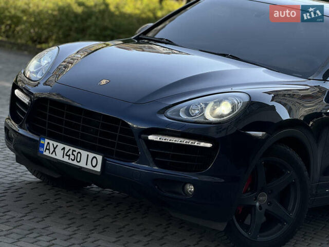 Синій Порше Cayenne, об'ємом двигуна 4.8 л та пробігом 134 тис. км за 17800 $, фото 27 на Automoto.ua