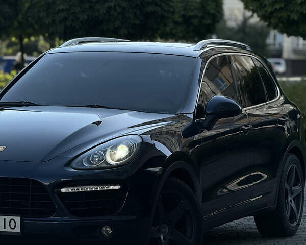 Синій Порше Cayenne, об'ємом двигуна 4.8 л та пробігом 134 тис. км за 17800 $, фото 28 на Automoto.ua