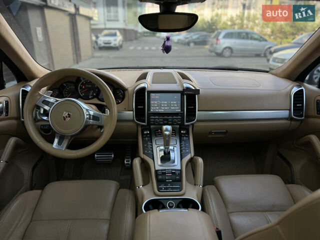 Синій Порше Cayenne, об'ємом двигуна 4.8 л та пробігом 134 тис. км за 17800 $, фото 42 на Automoto.ua