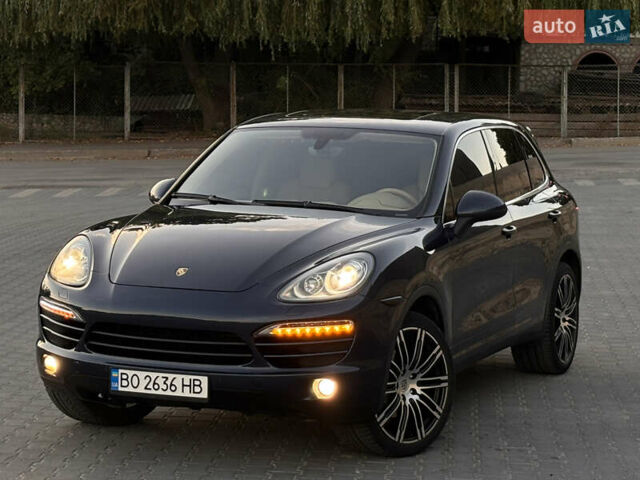 Синій Порше Cayenne, об'ємом двигуна 3.6 л та пробігом 247 тис. км за 15900 $, фото 2 на Automoto.ua