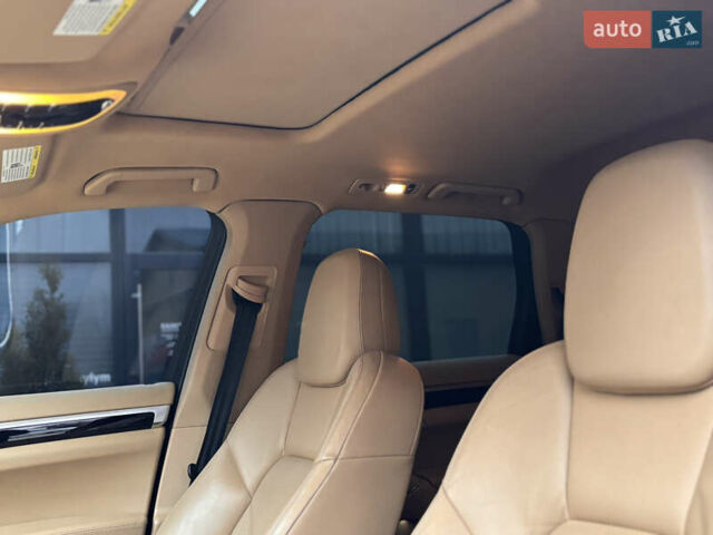 Синий Порше Каен, объемом двигателя 3.6 л и пробегом 240 тыс. км за 14950 $, фото 30 на Automoto.ua