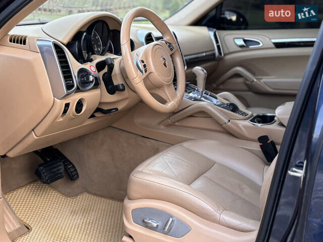 Синий Порше Каен, объемом двигателя 3.6 л и пробегом 250 тыс. км за 14800 $, фото 16 на Automoto.ua