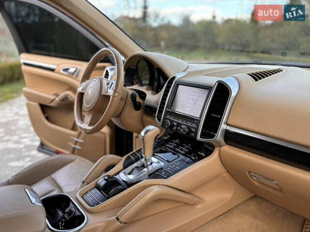 Синий Порше Каен, объемом двигателя 3.6 л и пробегом 250 тыс. км за 14800 $, фото 24 на Automoto.ua