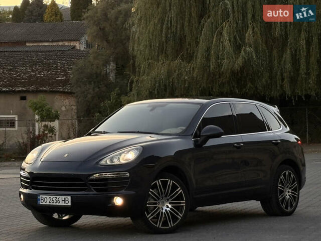 Порше Cayenne 2011 у Тернополі на Automoto.ua Синій Порше Cayenne, об'ємом двигуна 3.6 л та пробігом 249 тис. км за 15500 $, фото 13 на Automoto.ua