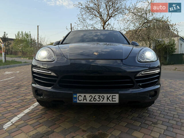 Синий Порше Каен, объемом двигателя 2.97 л и пробегом 150 тыс. км за 22000 $, фото 1 на Automoto.ua