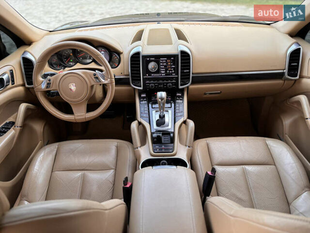 Синий Порше Каен, объемом двигателя 3.6 л и пробегом 250 тыс. км за 14800 $, фото 20 на Automoto.ua