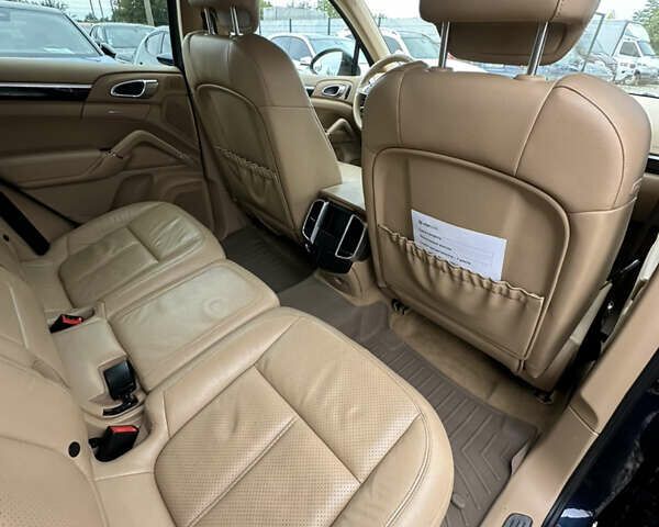 Синий Порше Каен, объемом двигателя 3 л и пробегом 215 тыс. км за 19900 $, фото 37 на Automoto.ua