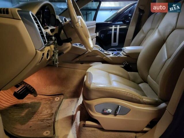 Синій Порше Cayenne, об'ємом двигуна 3 л та пробігом 207 тис. км за 25000 $, фото 8 на Automoto.ua