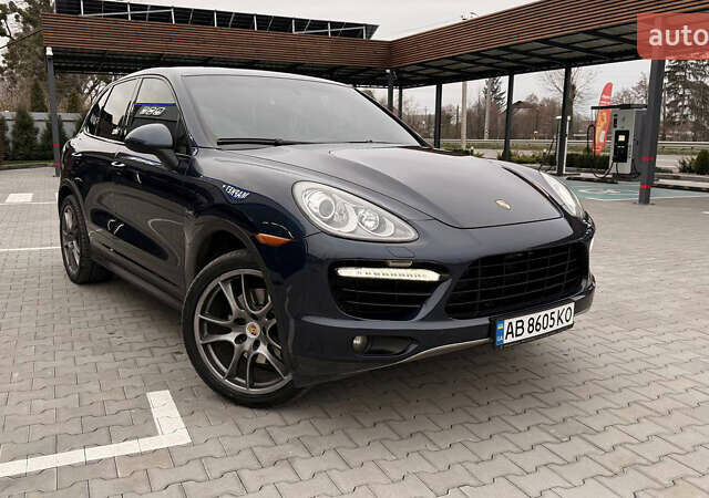 Синій Порше Cayenne, об'ємом двигуна 3 л та пробігом 290 тис. км за 18500 $, фото 2 на Automoto.ua
