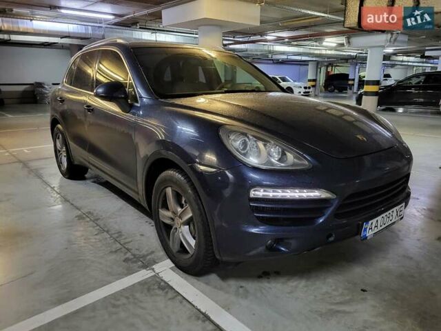 Синій Порше Cayenne, об'ємом двигуна 3 л та пробігом 207 тис. км за 25000 $, фото 5 на Automoto.ua