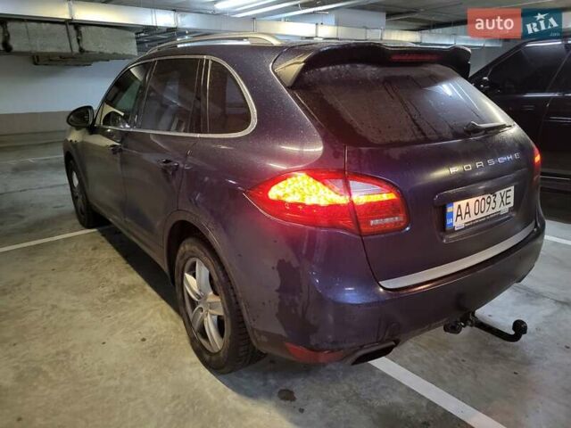 Синій Порше Cayenne, об'ємом двигуна 3 л та пробігом 207 тис. км за 25000 $, фото 2 на Automoto.ua