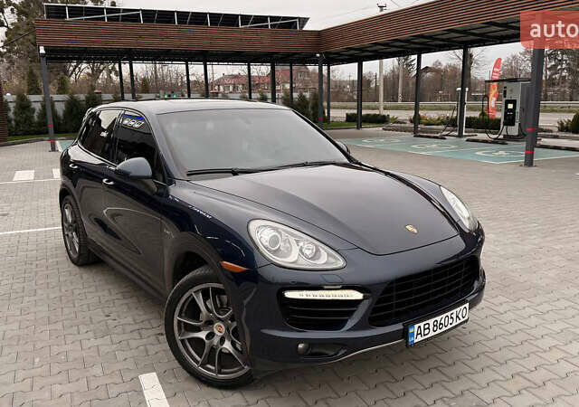 Синій Порше Cayenne, об'ємом двигуна 3 л та пробігом 290 тис. км за 18500 $, фото 1 на Automoto.ua