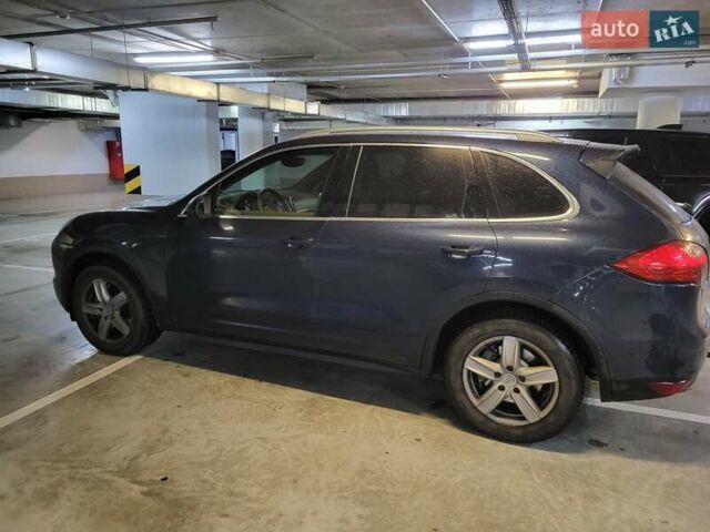 Синій Порше Cayenne, об'ємом двигуна 3 л та пробігом 207 тис. км за 25000 $, фото 1 на Automoto.ua