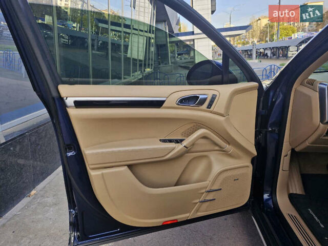 Синій Порше Cayenne, об'ємом двигуна 3.6 л та пробігом 139 тис. км за 22900 $, фото 18 на Automoto.ua