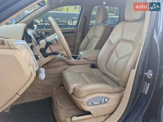 Синій Порше Cayenne, об'ємом двигуна 3.6 л та пробігом 139 тис. км за 22900 $, фото 9 на Automoto.ua