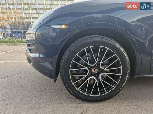 Синій Порше Cayenne, об'ємом двигуна 3.6 л та пробігом 139 тис. км за 22900 $, фото 26 на Automoto.ua