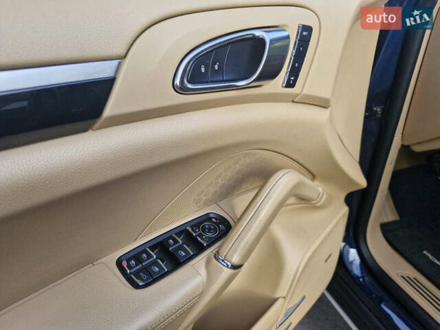 Синій Порше Cayenne, об'ємом двигуна 3.6 л та пробігом 139 тис. км за 22900 $, фото 19 на Automoto.ua