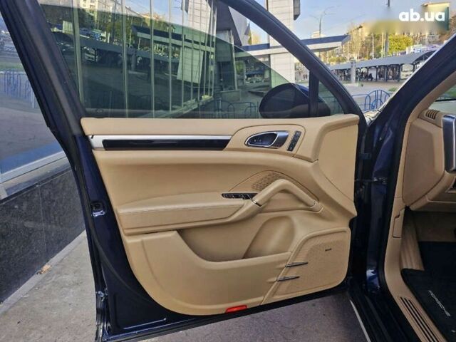 Синий Порше Каен, объемом двигателя 3.6 л и пробегом 139 тыс. км за 21900 $, фото 18 на Automoto.ua