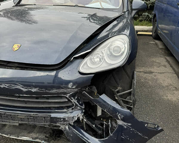 Синий Порше Каен, объемом двигателя 3.6 л и пробегом 180 тыс. км за 9900 $, фото 2 на Automoto.ua