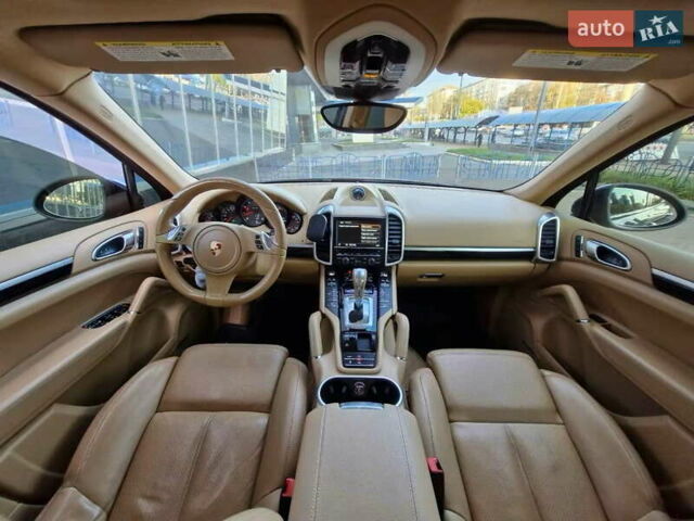 Синий Порше Каен, объемом двигателя 3.6 л и пробегом 139 тыс. км за 20900 $, фото 19 на Automoto.ua