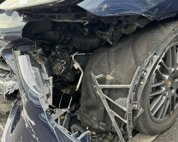 Синий Порше Каен, объемом двигателя 3.6 л и пробегом 180 тыс. км за 9900 $, фото 1 на Automoto.ua