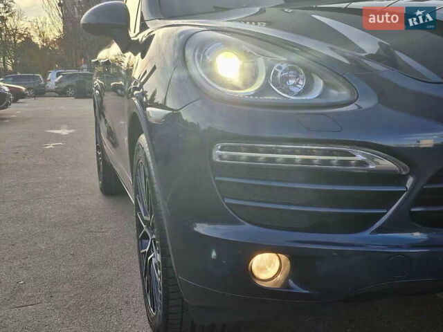 Синий Порше Каен, объемом двигателя 3.6 л и пробегом 139 тыс. км за 20900 $, фото 3 на Automoto.ua