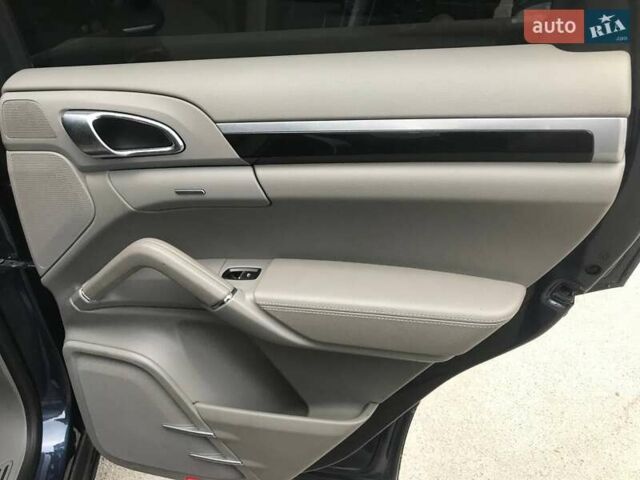 Синій Порше Cayenne, об'ємом двигуна 3.6 л та пробігом 178 тис. км за 17500 $, фото 15 на Automoto.ua