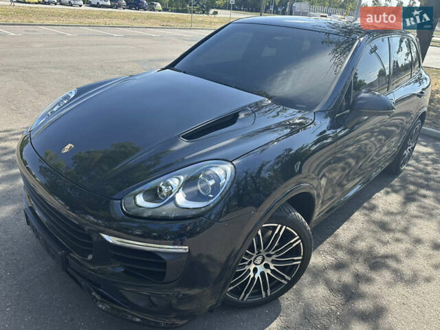 Синий Порше Каен, объемом двигателя 2.97 л и пробегом 151 тыс. км за 37700 $, фото 3 на Automoto.ua