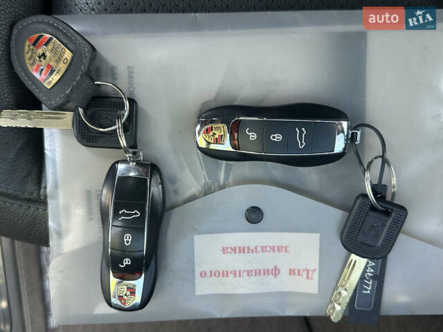 Синий Порше Каен, объемом двигателя 2.97 л и пробегом 151 тыс. км за 37700 $, фото 50 на Automoto.ua