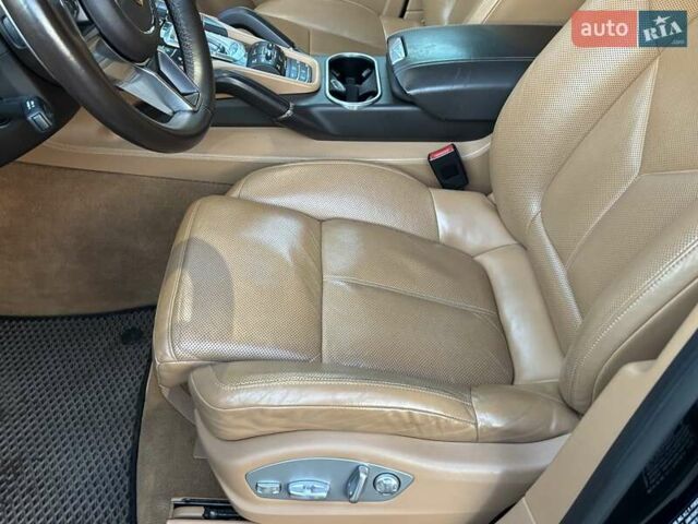 Синий Порше Каен, объемом двигателя 4.81 л и пробегом 142 тыс. км за 35500 $, фото 16 на Automoto.ua