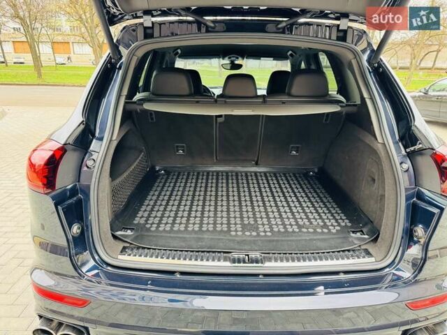 Синій Порше Cayenne, об'ємом двигуна 2.97 л та пробігом 150 тис. км за 34900 $, фото 49 на Automoto.ua