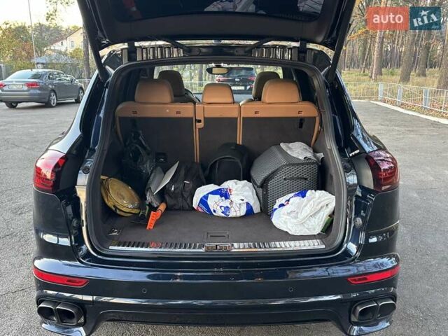 Синий Порше Каен, объемом двигателя 4.81 л и пробегом 142 тыс. км за 35500 $, фото 25 на Automoto.ua