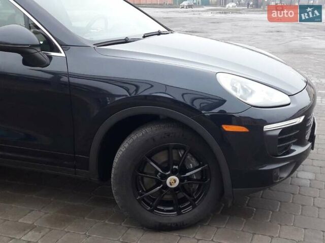 Синий Порше Каен, объемом двигателя 2.97 л и пробегом 175 тыс. км за 32000 $, фото 5 на Automoto.ua