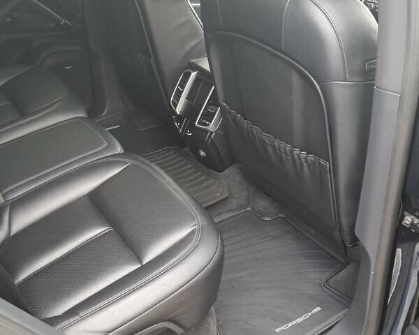 Синій Порше Cayenne, об'ємом двигуна 3 л та пробігом 134 тис. км за 37000 $, фото 35 на Automoto.ua