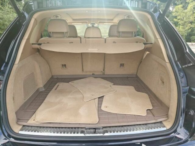 Порше Cayenne 2015 у Кривому Розі на Automoto.ua Синій Порше Cayenne, об'ємом двигуна 3.6 л та пробігом 76 тис. км за 6800 $, фото 15 на Automoto.ua