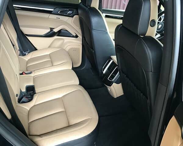 Синій Порше Cayenne, об'ємом двигуна 2.97 л та пробігом 226 тис. км за 33000 $, фото 9 на Automoto.ua