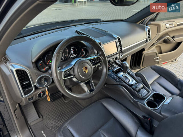 Синій Порше Cayenne, об'ємом двигуна 3 л та пробігом 153 тис. км за 34000 $, фото 17 на Automoto.ua