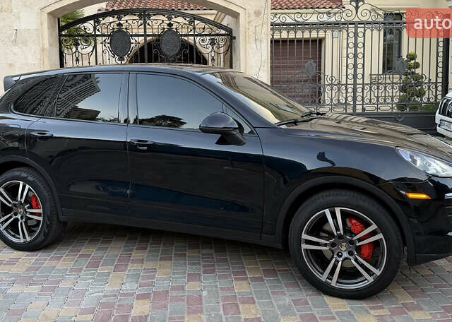 Синий Порше Каен, объемом двигателя 3.6 л и пробегом 110 тыс. км за 23900 $, фото 5 на Automoto.ua