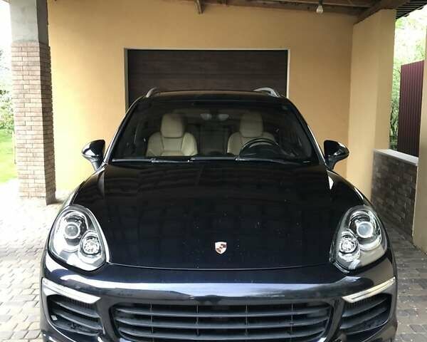 Синій Порше Cayenne, об'ємом двигуна 2.97 л та пробігом 226 тис. км за 33000 $, фото 1 на Automoto.ua