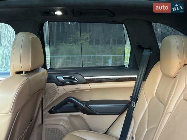 Синий Порше Каен, объемом двигателя 4.81 л и пробегом 142 тыс. км за 35500 $, фото 22 на Automoto.ua