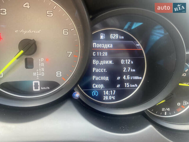 Порше Каен 2016 в Львове на Automoto.ua Синий Порше Каен, объемом двигателя 3 л и пробегом 132 тыс. км за 35500 $, фото 42 на Automoto.ua